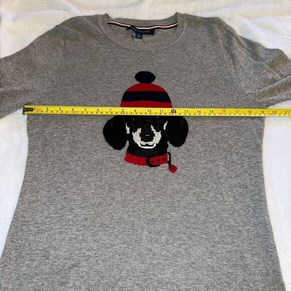 Tommy Hilfiger Women’s Winter Dog Gray Sweater Medium NWT - Picture 8 of 11